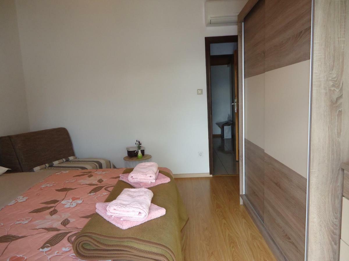 Apartments Matuc Malinska Esterno foto